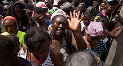 Haiti u kaosu nakon potresa, neki građani kažu da im nitko nije došao pomoći