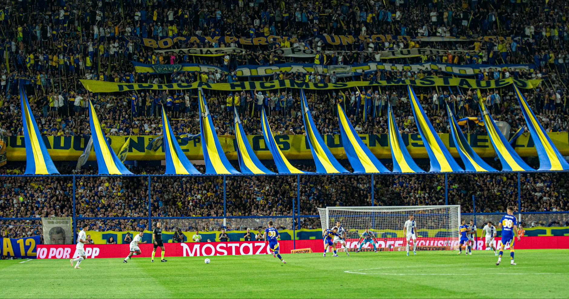 Kultni stadion ide u rekonstrukciju. Ruši se legendarna tribina, a kapacitet raste