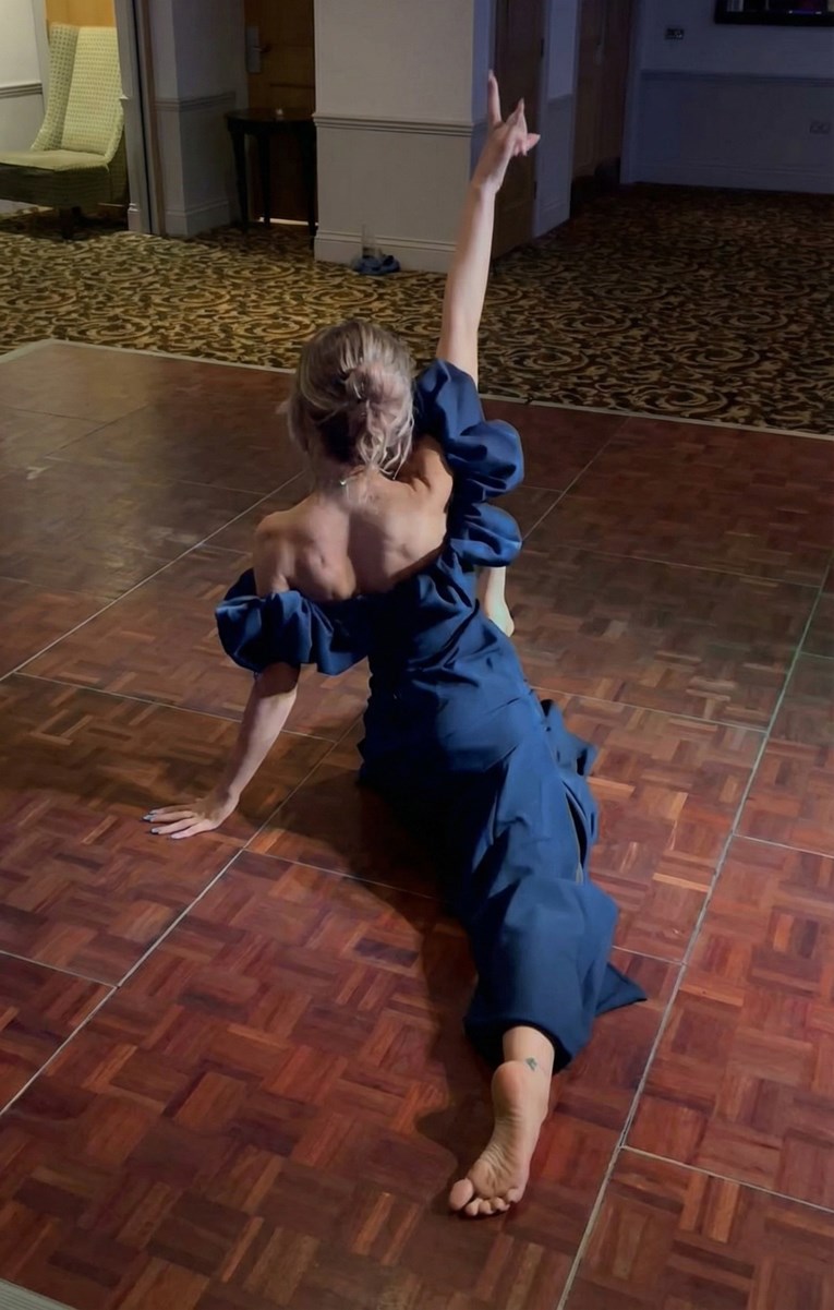 Victoria Beckham nije jedina: Žena podijelila neugodan trenutak s bratove svadbe 🤭