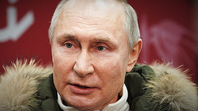 Deseci ljudi iz Putinova okruženja imaju koronu