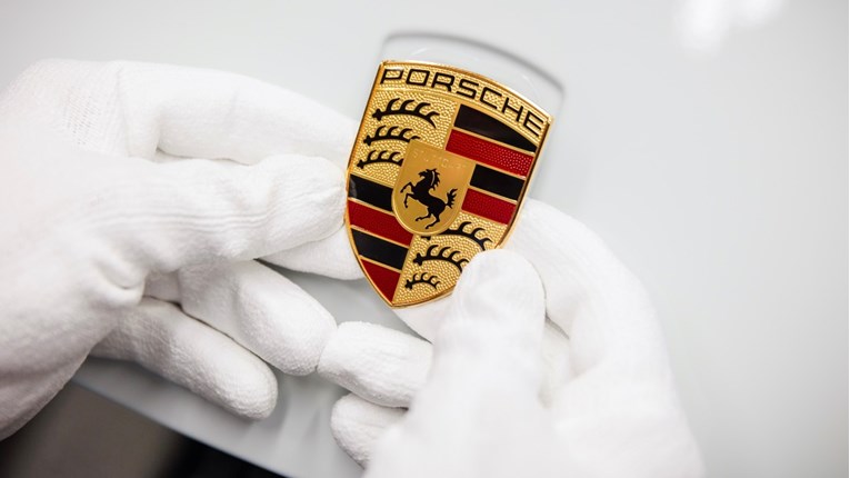 Porsche će radnicima isplatiti ogromne bonuse, ali ima molbu za njih