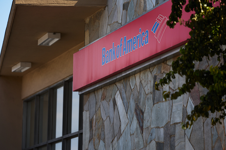 Druga najveća banka u SAD-u pristala isplatiti 72.5 milijuna dolara Epsteinovim žrtvama