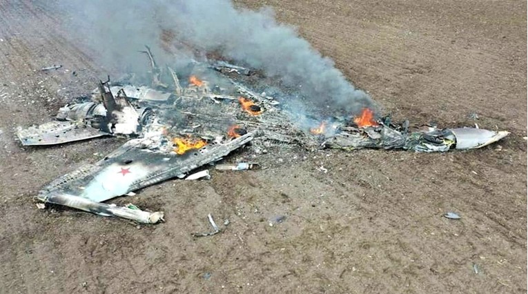 Ukrajinci objavili da su srušili ruski borbeni avion, pogledajte slike