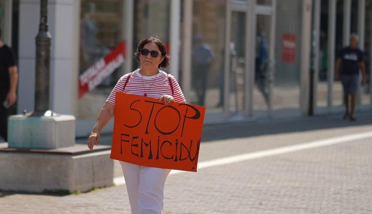 Uvodi se kazneno djelo femicida. Najmanja kazna bit će 10 godina