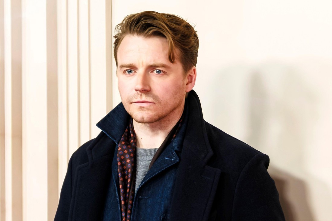 Tko je Jack Lowden, novi favorit za Jamesa Bonda? Supruga mu je slavna glumica