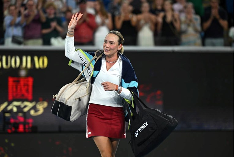 Donna Vekić sa 6:0 osvojila prvi set pa preokretom ispala iz kvalifikacija Dubaija