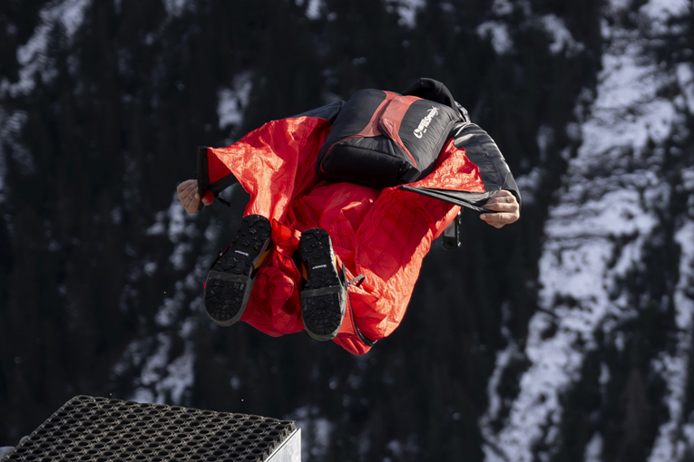 Skakač (44) poginuo u Italiji. Prijatelj snimio kobni skok i zvao spasioce