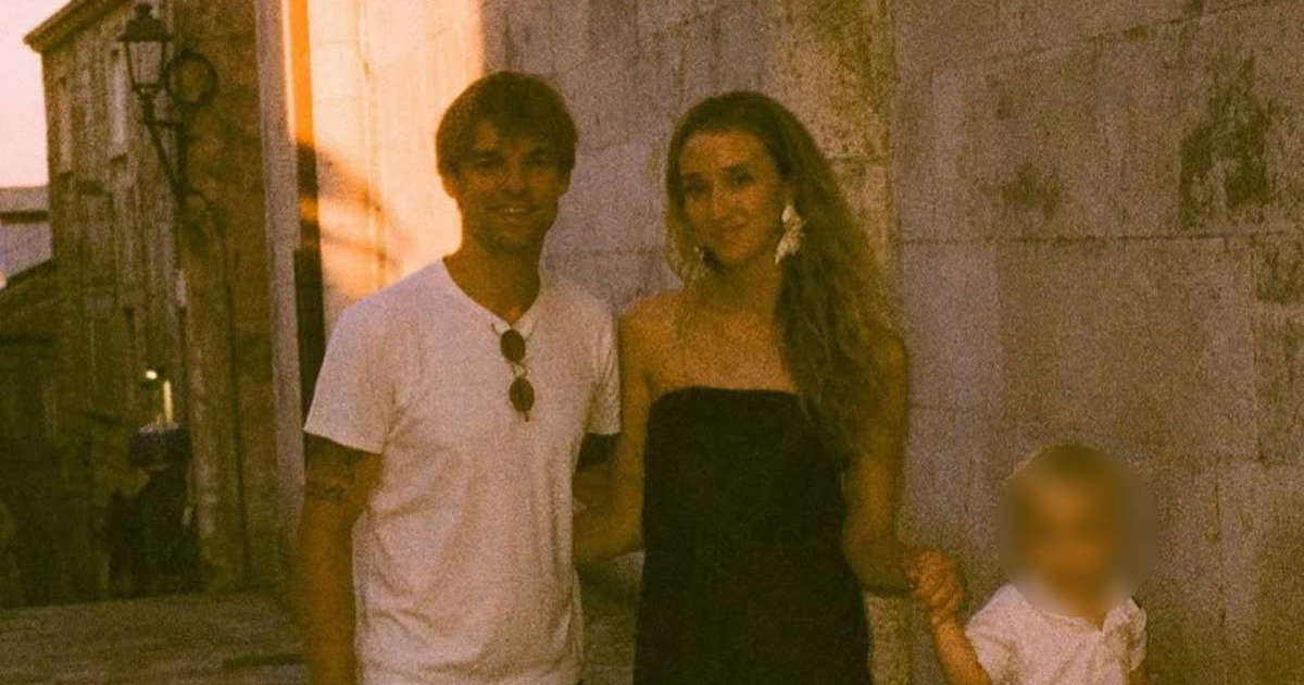 Borna Sosa podijelio rijetke obiteljske fotografije sa suprugom i sinom