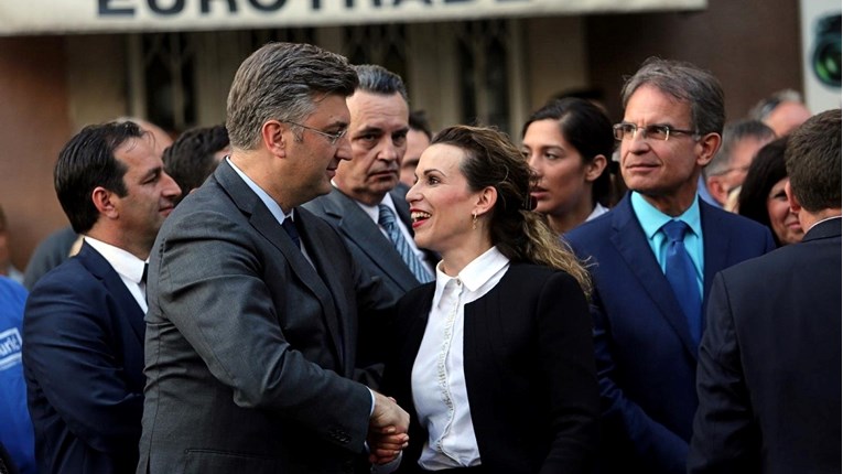 Plenković rekao HDZ-ovki da se ispriča. Ona se ispričala Srbima, ne i Katarini Peović