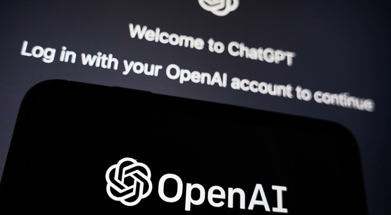 ChatGPT po prvi puta zabilježio pad broja posjetitelja