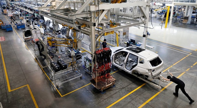 BMW na mjesec dana obustavlja proizvodnju u Europi