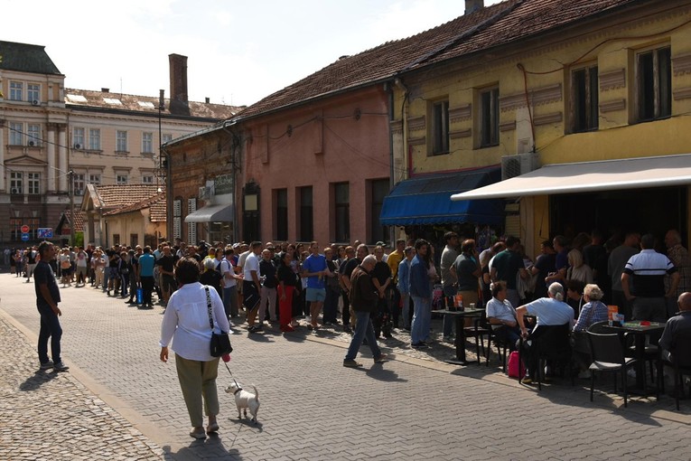 Tri oporbene stranke u Srbiji povukle listu i podržale studentsku