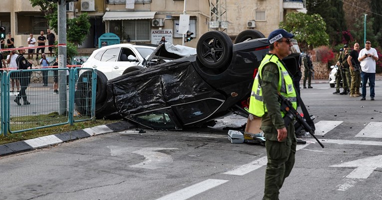 UZNEMIRUJUĆE Prevrnuo se auto u kojem je bio kontroverzni izraelski ministar