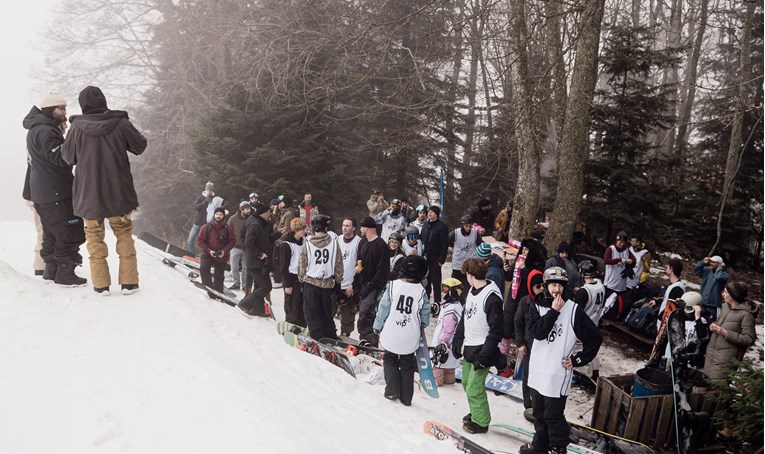 Sljeme je ugostilo 5. jubilarno međunarodno snowboard natjecanje Shred Summit