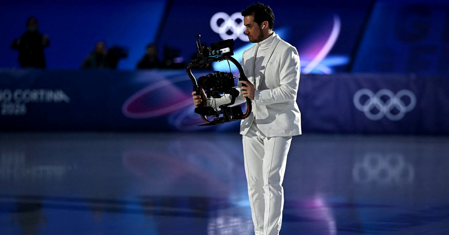 Snimatelj na ledu postao neočekivana zvijezda Olimpijskih igara u Milanu