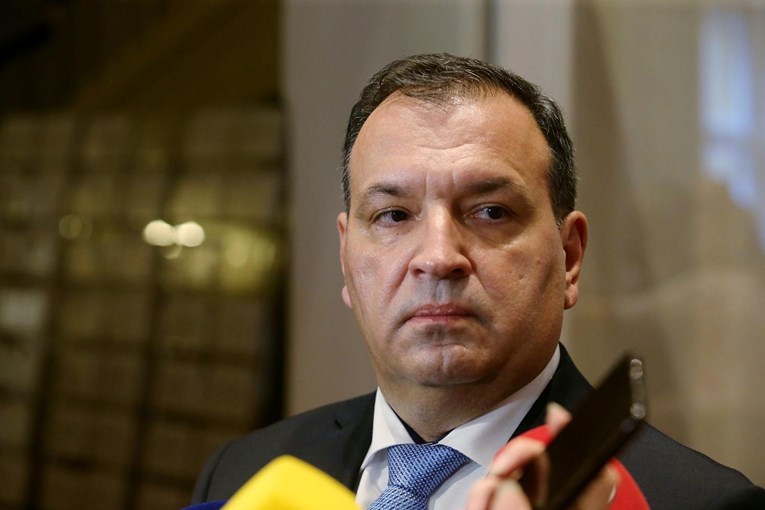 Ministar Beroš: Splitskom KBC-u oprema vrijedna 9,2 milijuna kuna