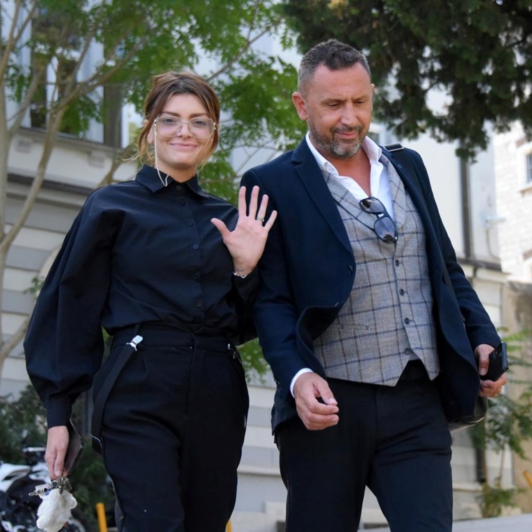 FOTO Ella Dvornik i odvjetnik snimljeni poslije ročišta na sudu