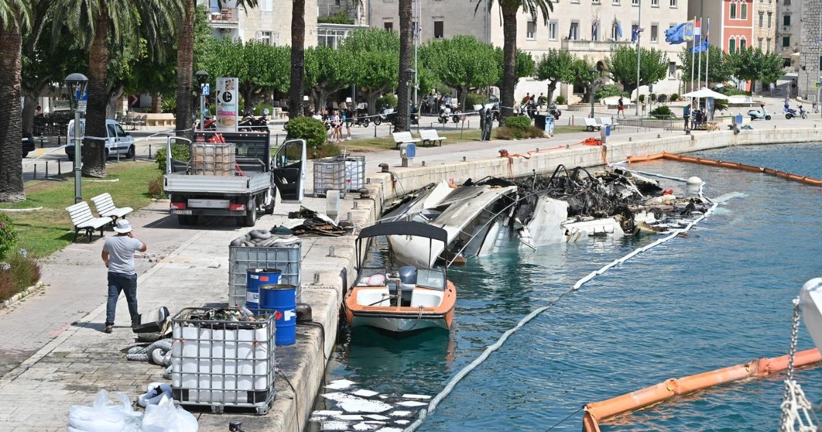 Vlasnik mora ukloniti jahtu koja je izgorjela u Makarskoj. "Šteta 3 milijuna eura"