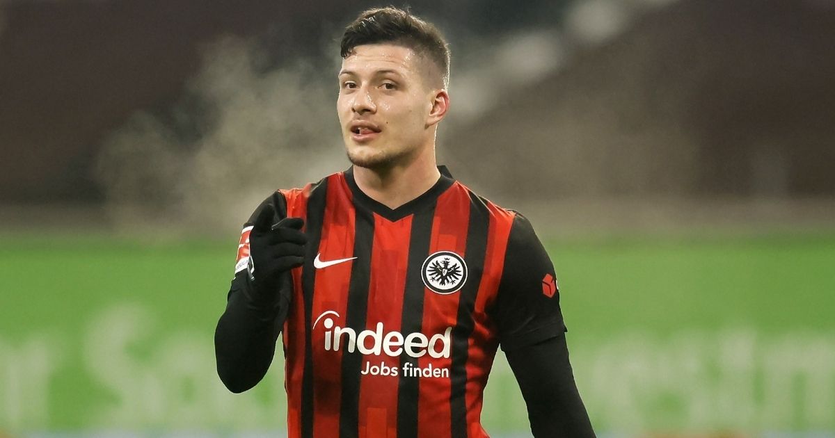 Jović se vratio i odmah zabio dva važna gola za Eintracht. Drugi gol je majstorija