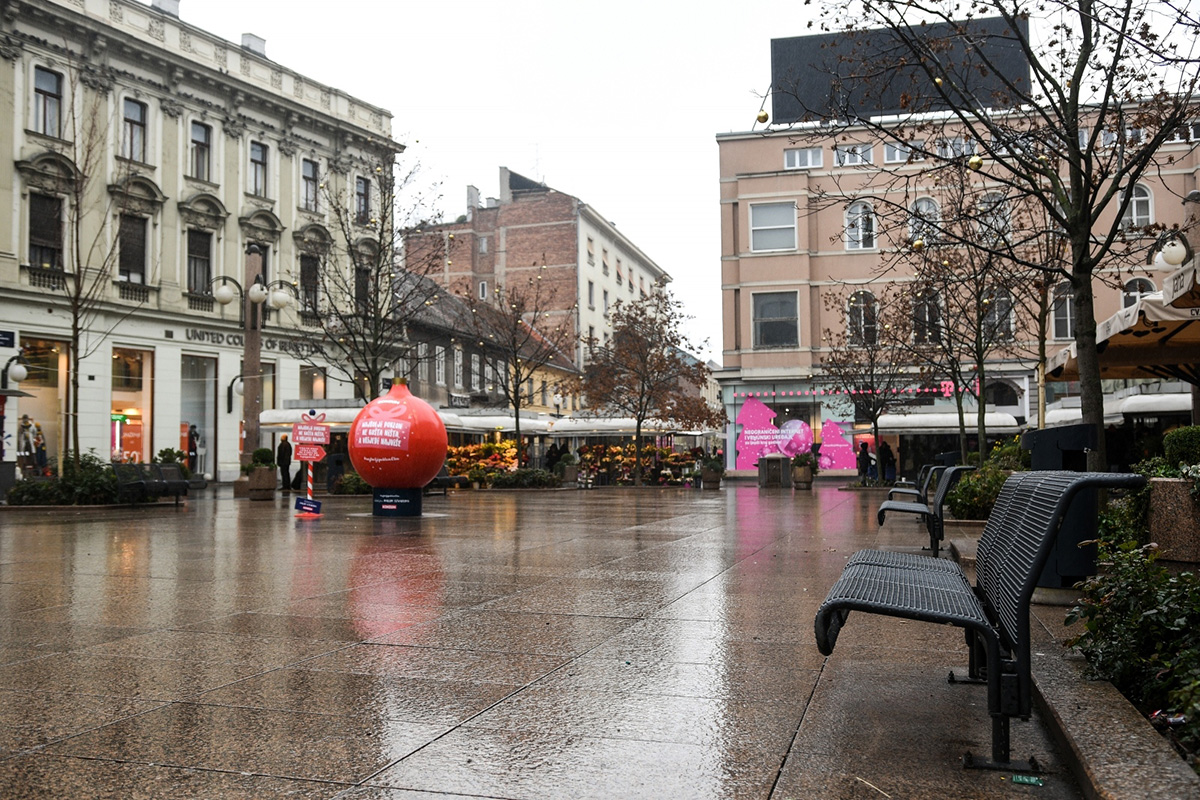 Na godišnjoj razini broj nezaposlenih povećan je za 21.9 posto