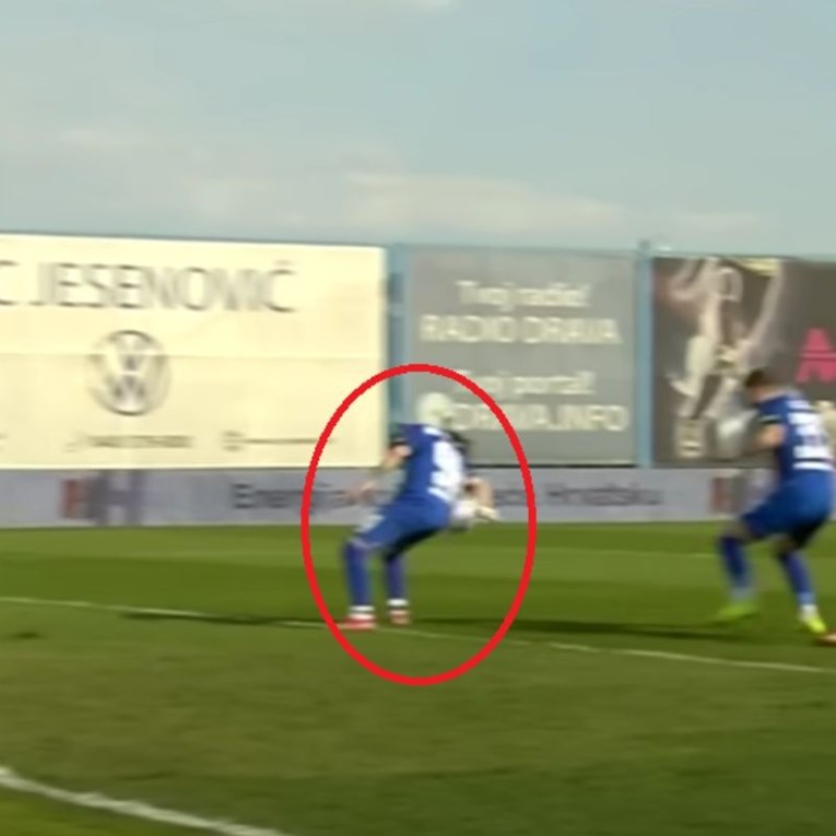 ANKETA Je li trebao biti dosuđen penal za Hajduk?