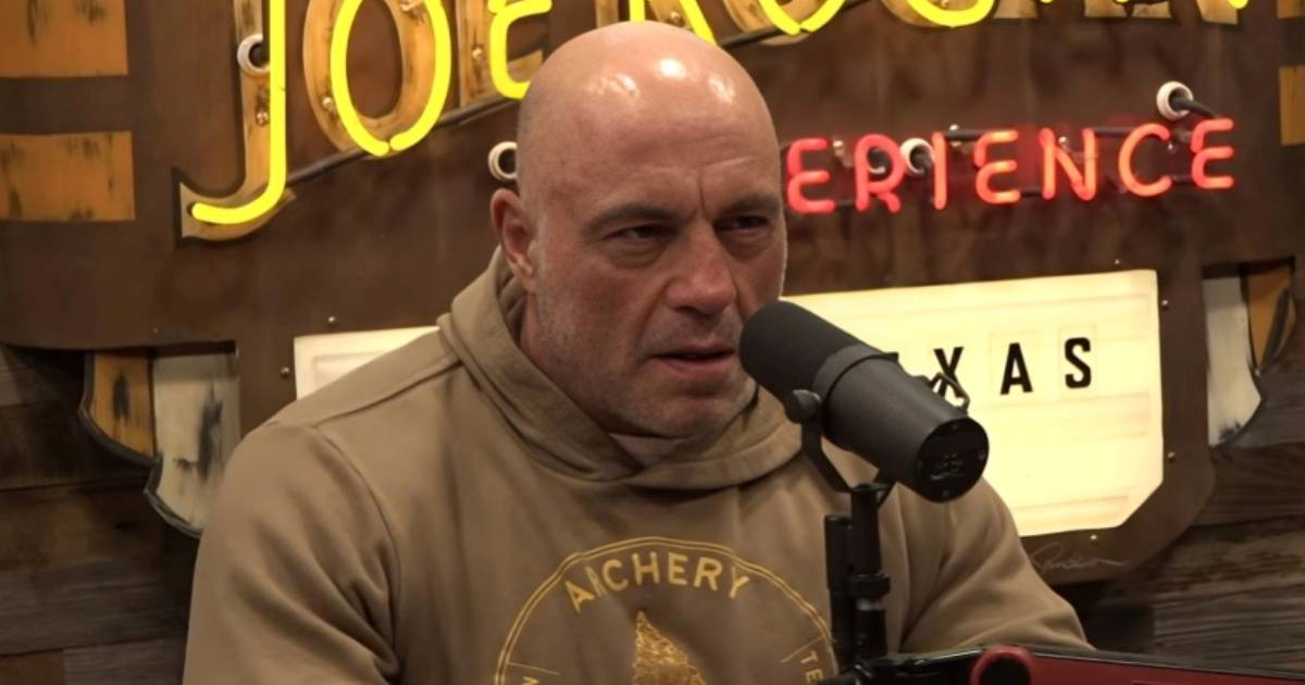 Joe Rogan: Bit će čudno komentirati mečeve ispred Bijele kuće usred j*benog rata