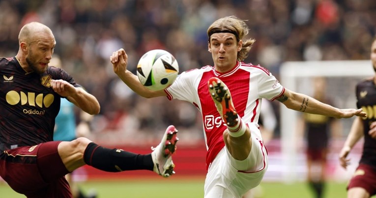 Pogledajte lukavu asistenciju Sose za gol Ajaxa