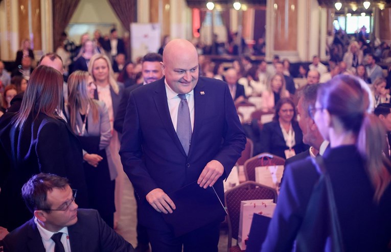 Šušnjar u Ateni: Otvoramo novi pravac plinske opskrbe za BiH