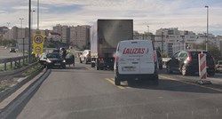 Sudar auta i kamiona u Splitu, jedan ozlijeđen