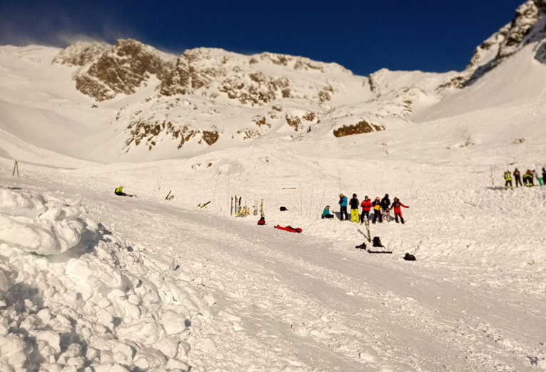 Lavina usmrtila petero planinara u talijanskim Alpama