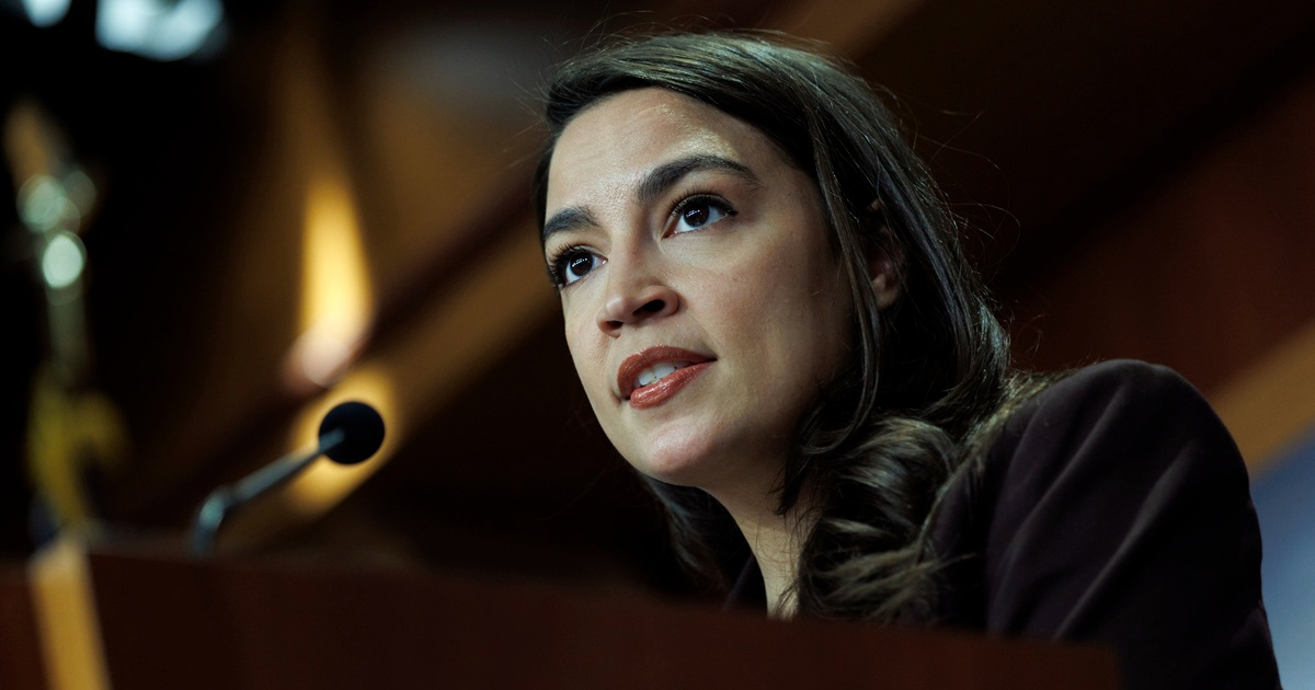 Trump: Mislim da će se kongresnica Ocasio-Cortez kandidirati za predsjednicu