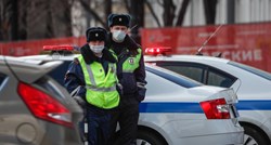 Policija pred lokalne izbore upala u urede ruske oporbe