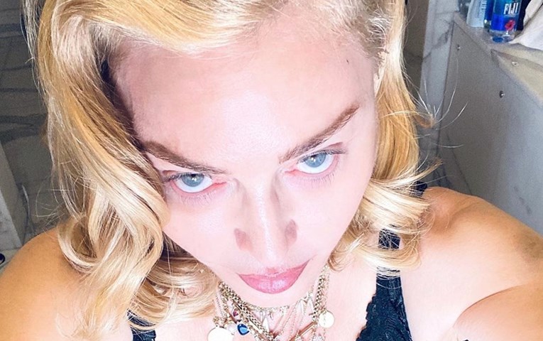 Madonna gola lupetala o koronavirusu, fanovi je napali: "Ne, nismo svi jednaki"