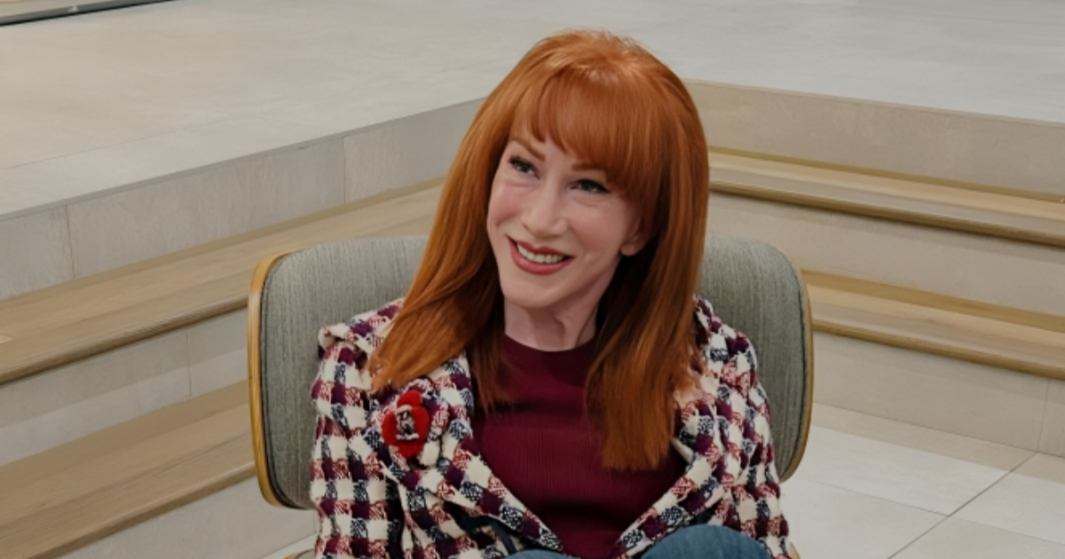 Kathy Griffin otkrila da je bila u vezi s 42 godine mlađim muškarcem