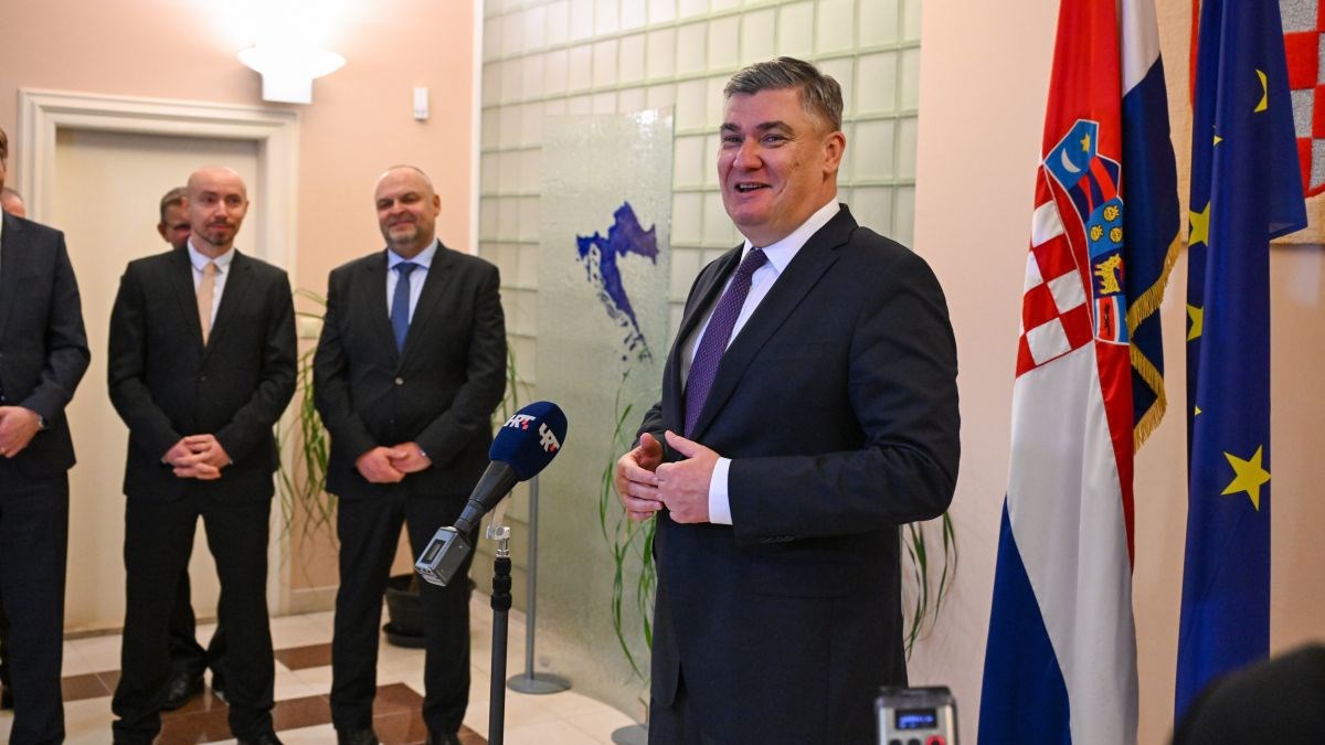 Milanović Hrvatima u Slovačkoj: Čuvajte tradiciju i jezik, jezik je bitan