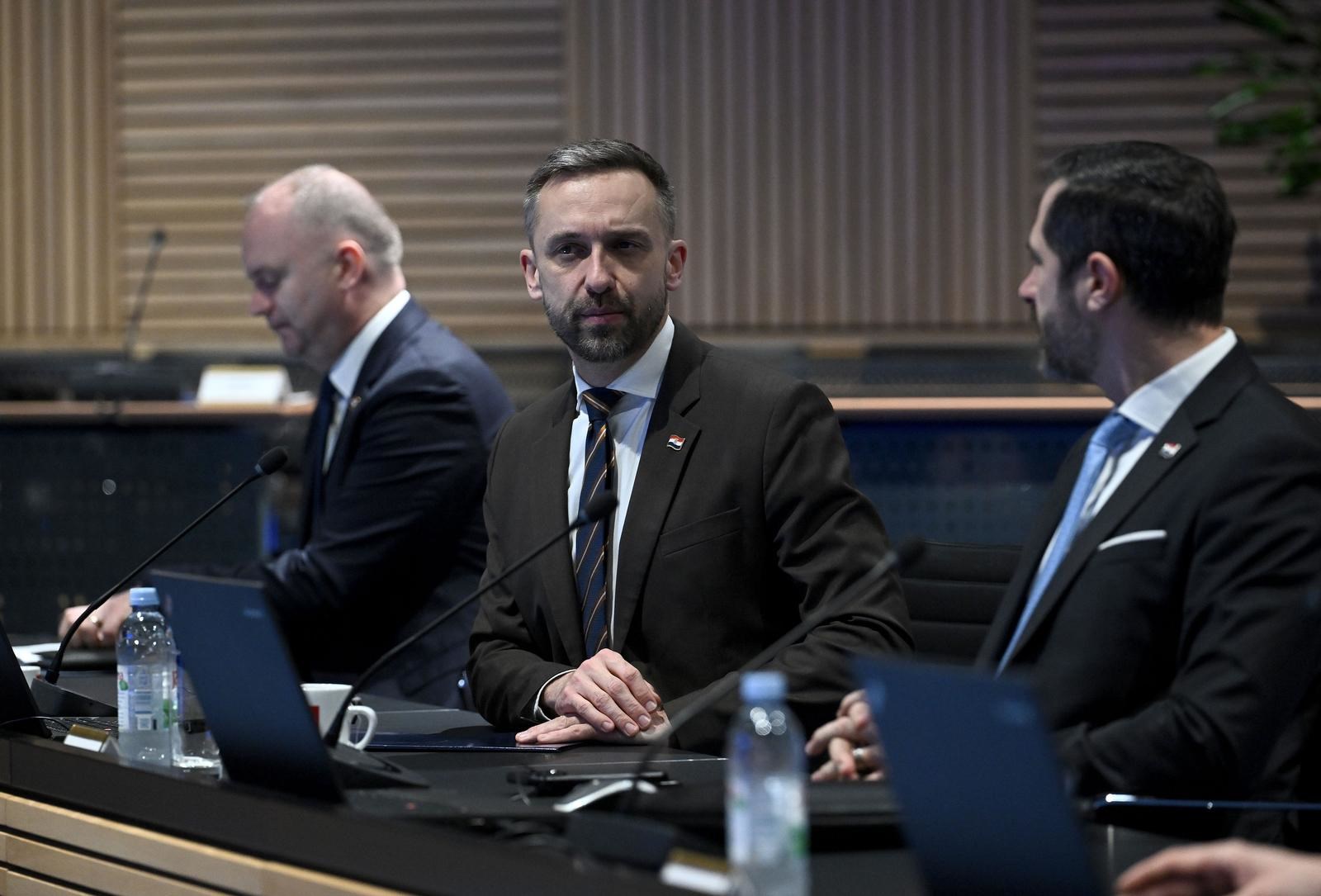 Sindikat se oprostio od Piletića: Nije bio dorastao funkciji ministra