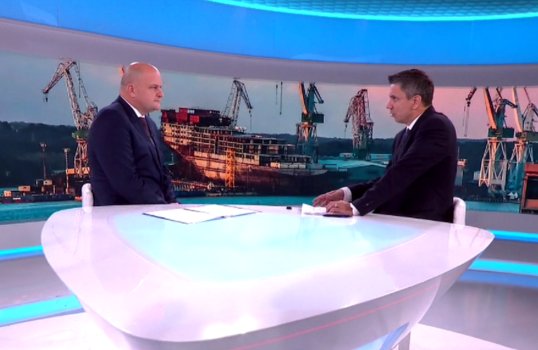 Šušnjar: Gledao sam reportažu iz Beča, na vrhu energane je košnica s pčelama