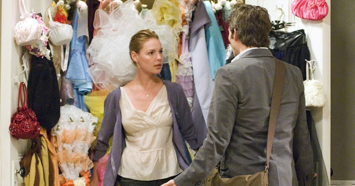 Imate moljce? Kako ih spriječiti da pojedu vašu omiljenu odjeću