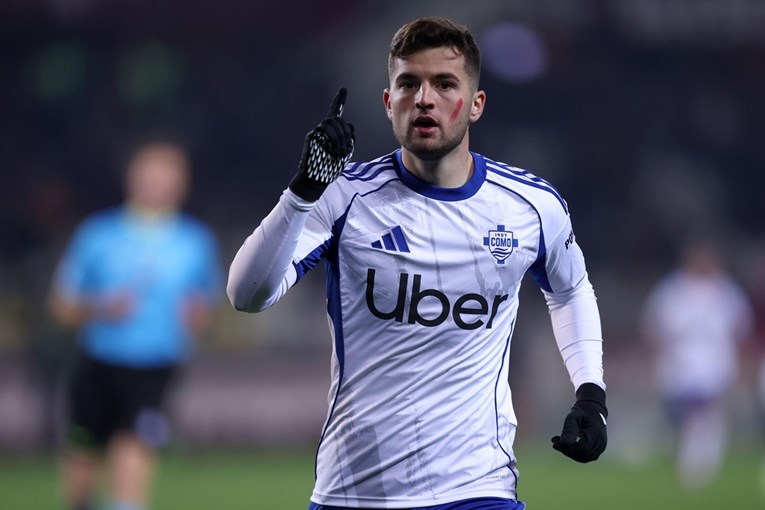 Evo koliko će zaraditi Dinamo bude li Como prodao Baturinu u Leeds