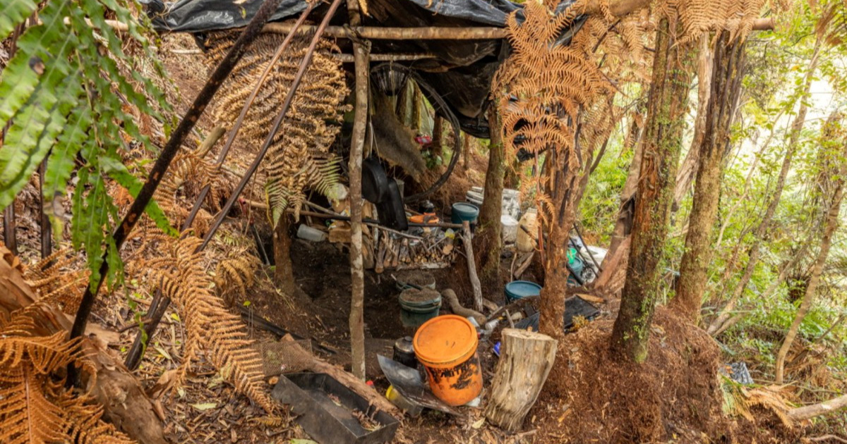 Objavljene slike kampa u kojem se Novozelanđanin skrivao s djecom. "Imao je pomoć"