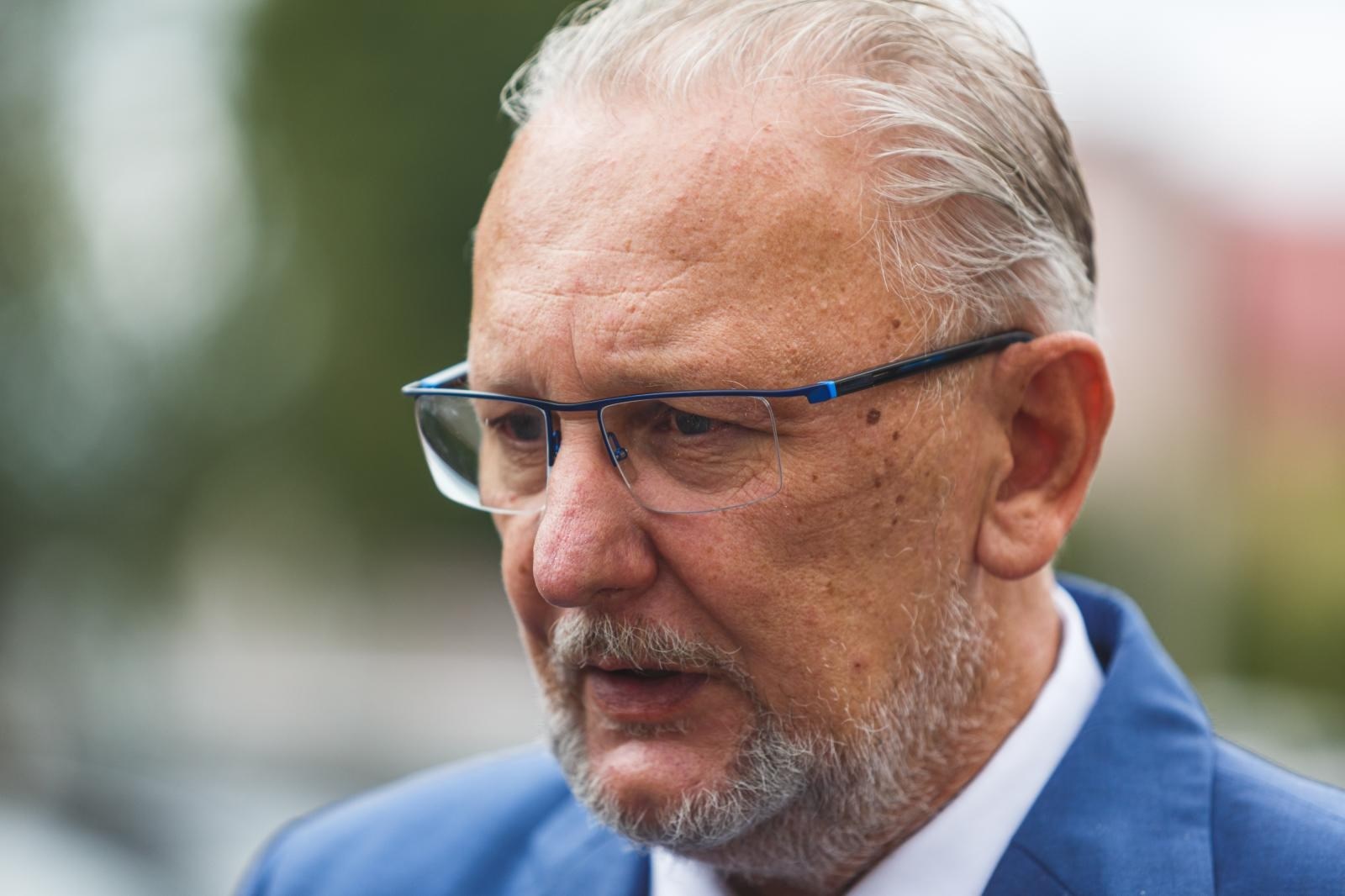 Božinović: U tijeku su izvidi DORH-a i policije vezano uz pucanje mjera