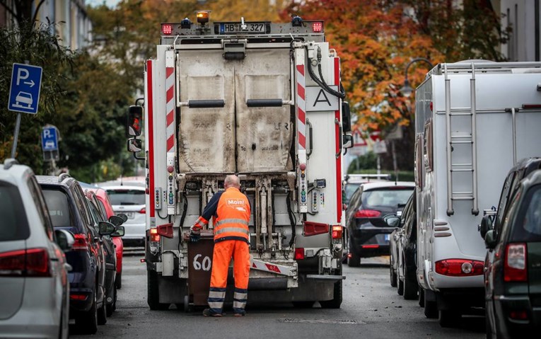 U Njemačkoj kamioni za smeće AI-jem skeniraju otpad u pogrešnoj kanti