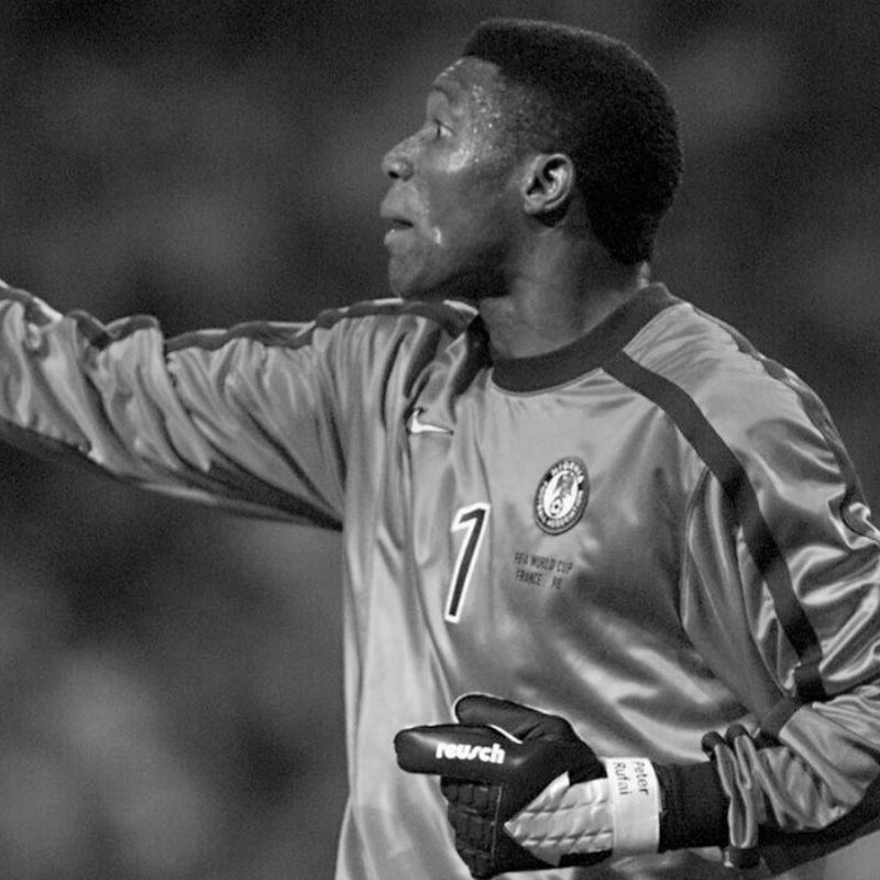 Preminuo je Peter Rufai (61), legendarni golman Nigerije i Paninijeva ikona