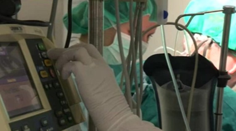 Novi uspjeh hrvatskih liječnika, izveli najtežu operaciju u plastičnoj kirurgiji