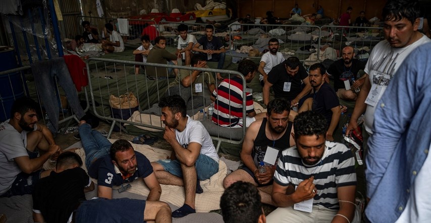 U jednoj od najvećih migrantskih tragedija u Grčkoj poginulo više od 300 Pakistanaca