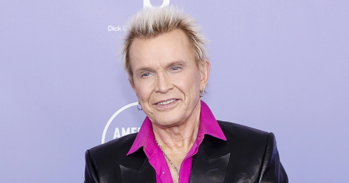 Billy Idol kaže da je "White Wedding" zapravo pjesma protiv braka