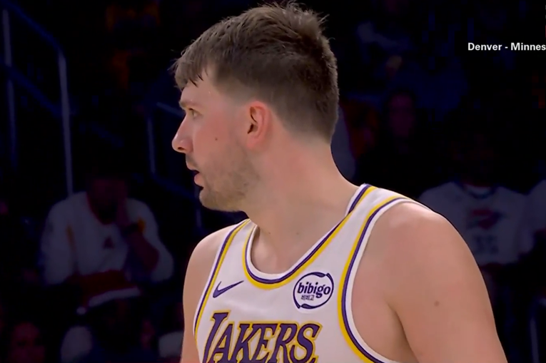 VIDEO Dončić dobio tehničku, Durant mu se smijao