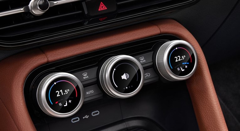 Škoda također zagovara fizičke tipke. Njihovo novo rješenje odlično je prihvaćeno