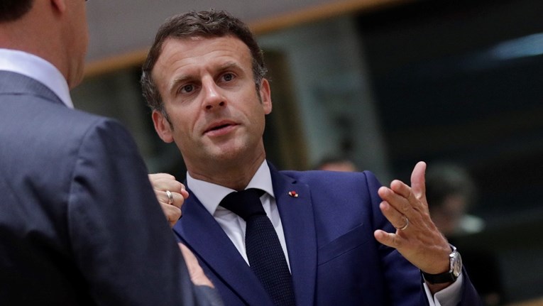 Macron: Pobačaj je temeljno žensko pravo