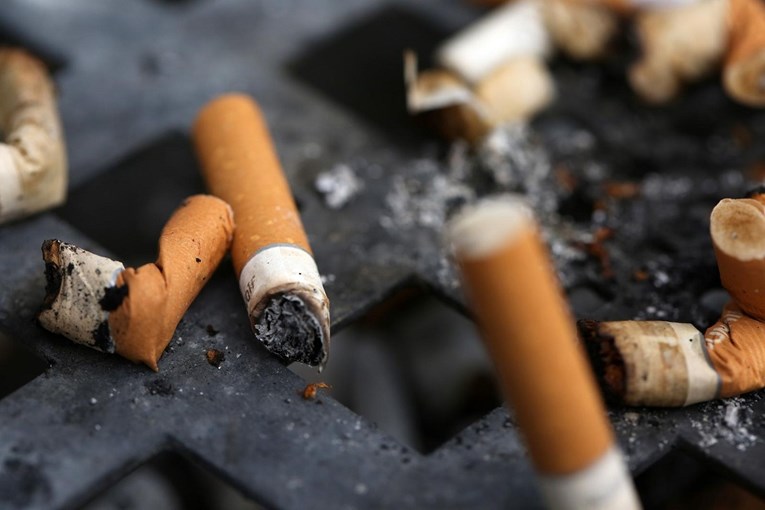 Duhanska poduzeća prvi put u 10 godina posluju s gubitkom